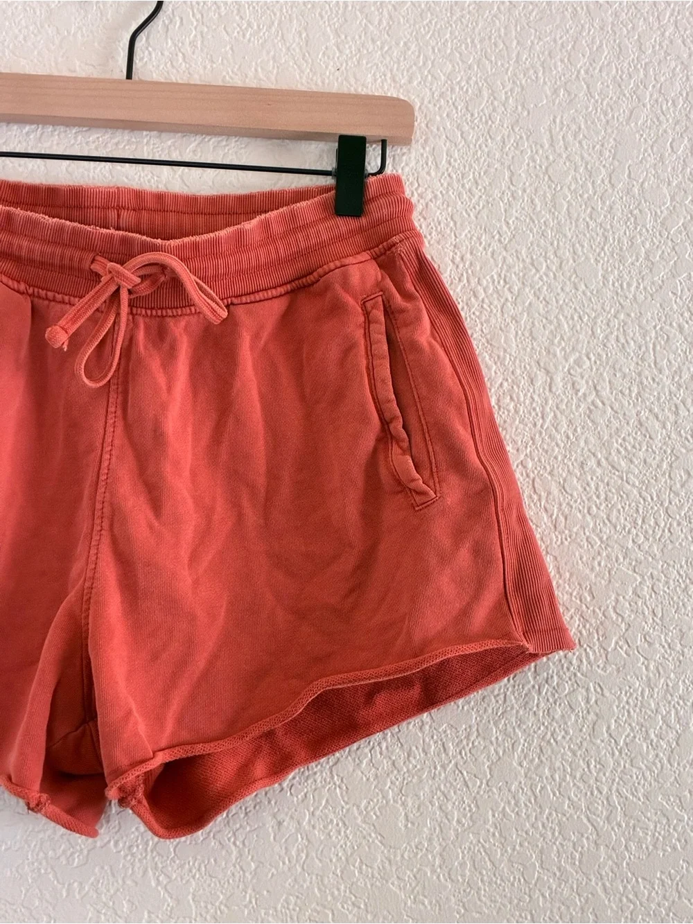 Zara | Washed effect jogging shorts cotton in russet brick orange size medium